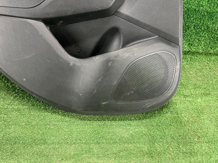 Обшивка двери задняя левая Hyundai Solaris 2 (2017-н.в.)