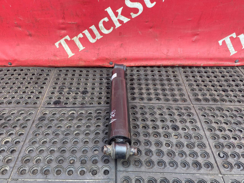 Амортизатор передний