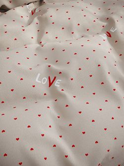 Простынь перкаль Сказка "Лав" 240x215 см