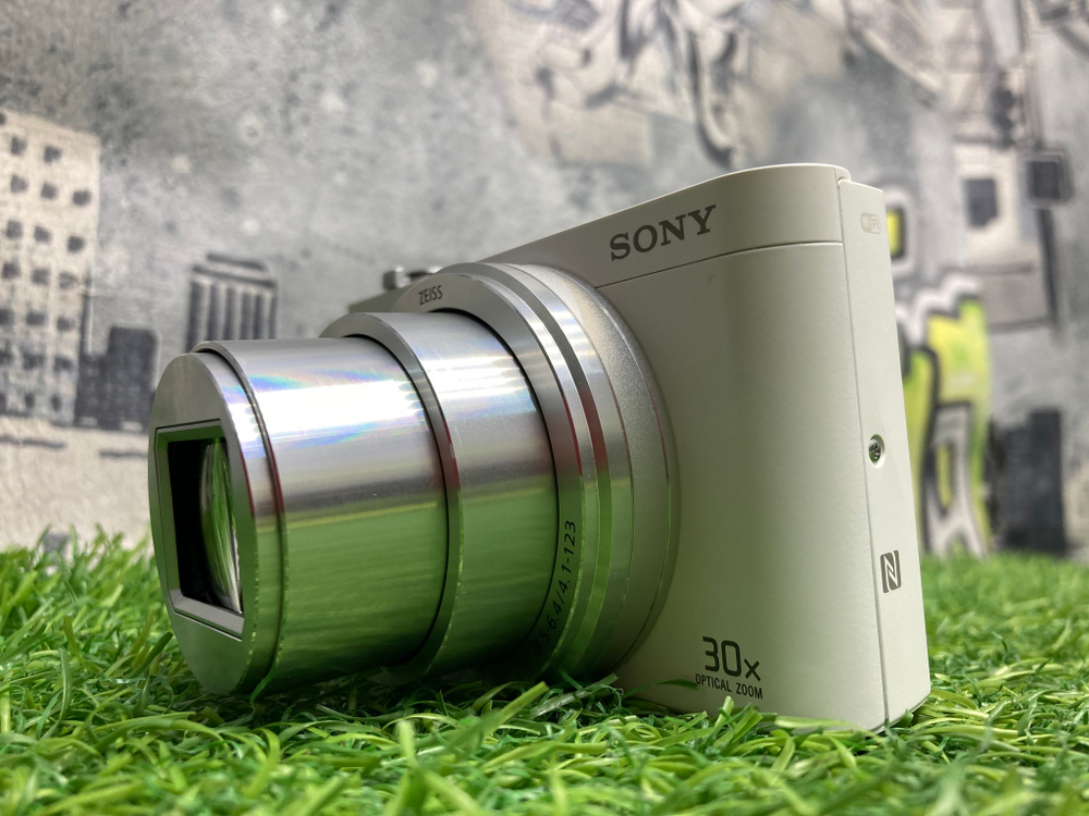 Sony WX500