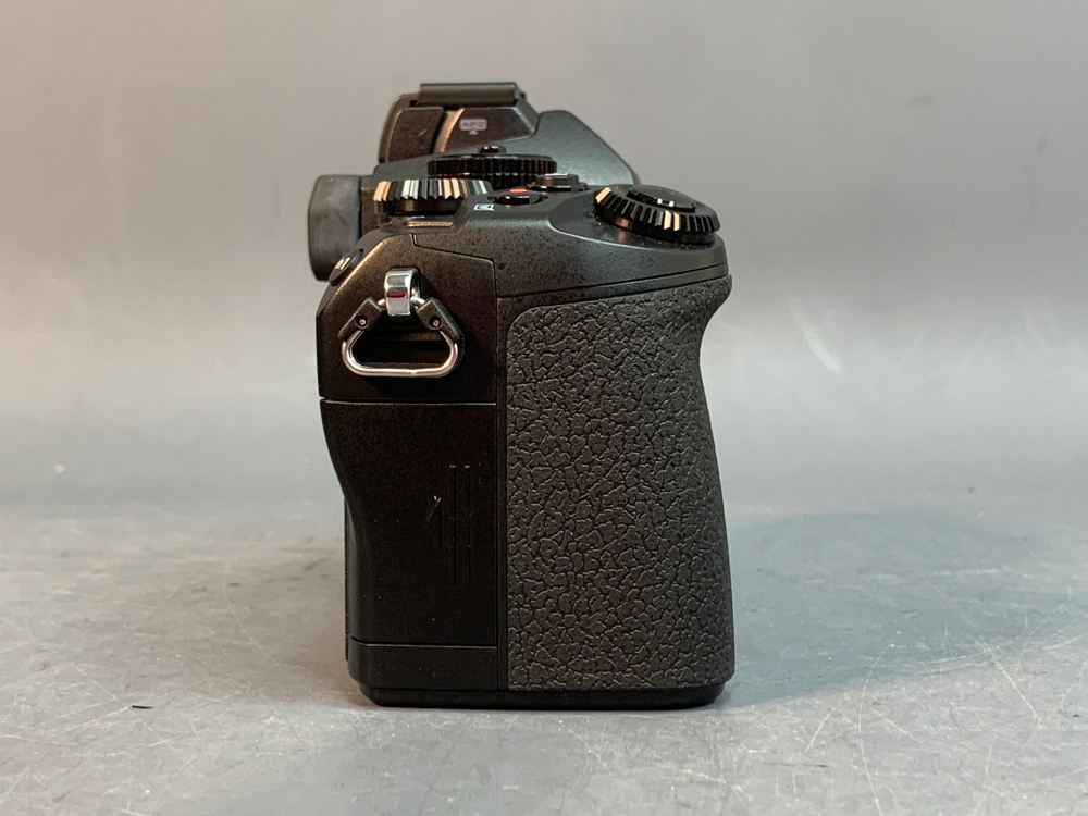 Olympus OM-D E-M1