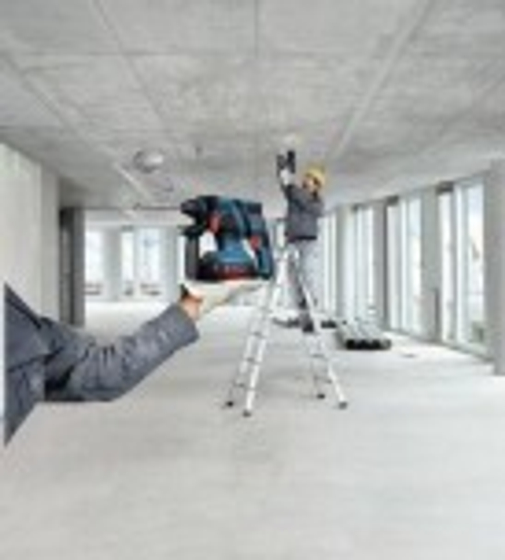 Перфоратор аккумуляторный BOSCH GBH 36 V-EC Compact бесщеточный 0611903R02 2х1,3Ач, кейс