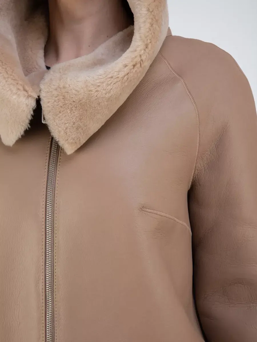 Дубленка натуральная с капюшоном длинная Турция