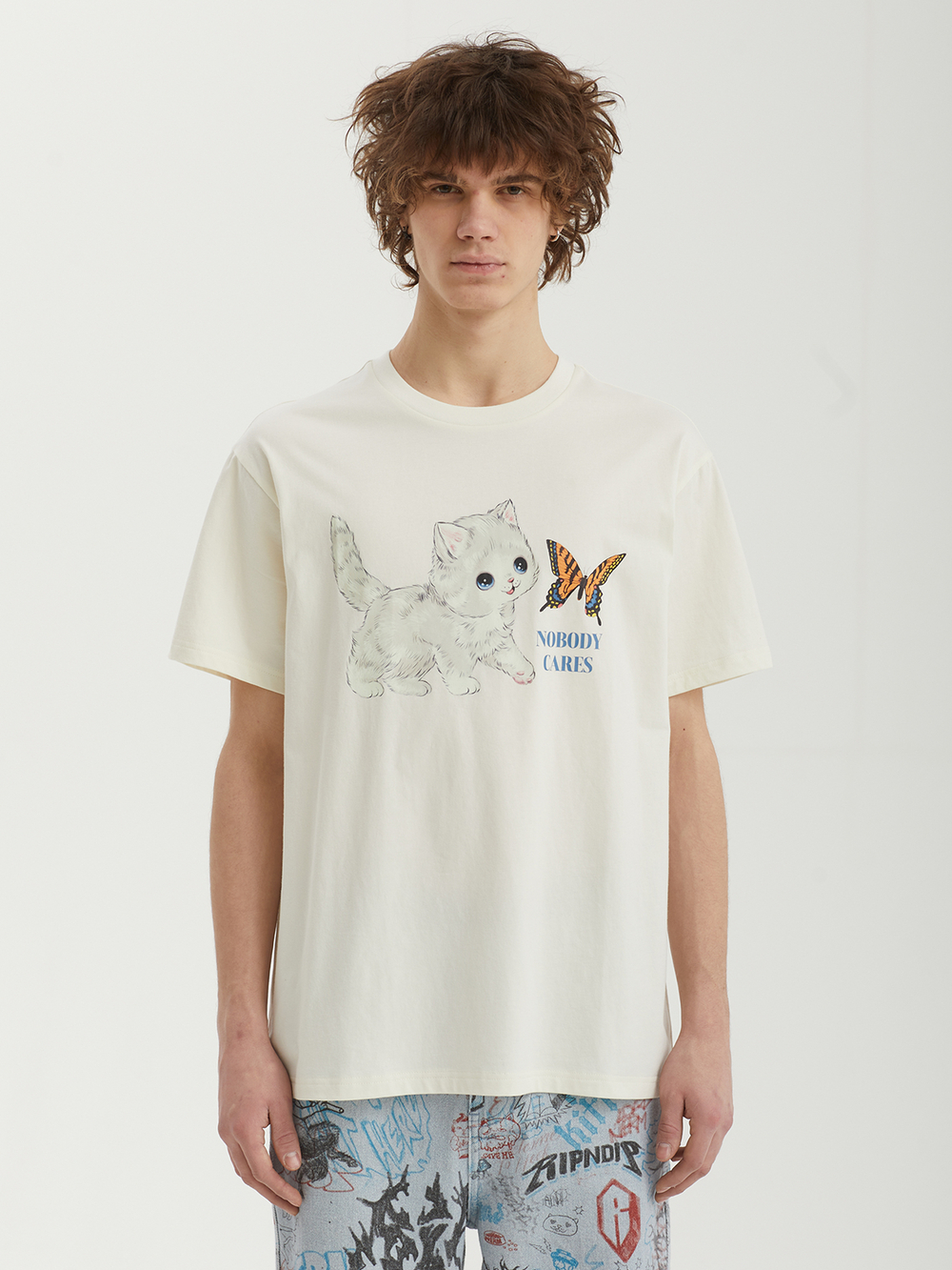 Мужская Футболка Nobody Cares