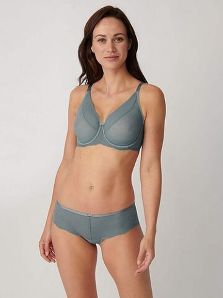 Бюстгальтер Минимайзер Triumph MIRAGE SPOTLIGHT W01 EX акция