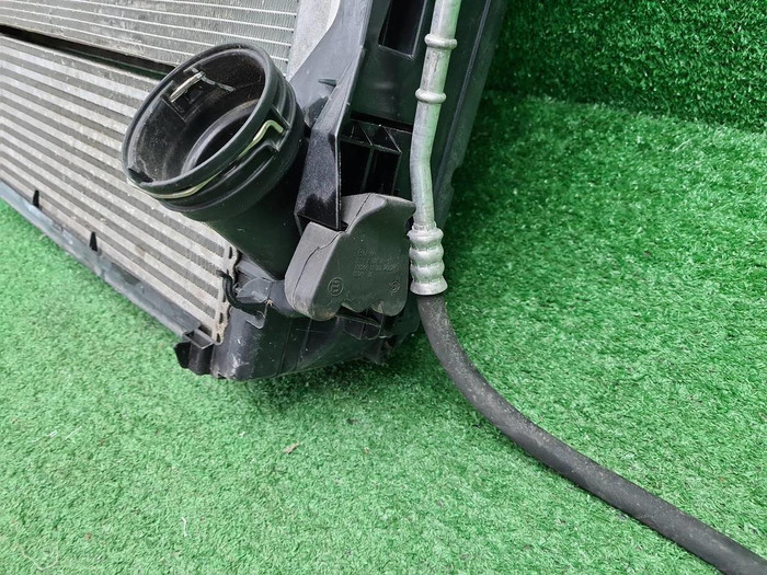 Кассета радиаторов BMW X5 F15 X6 F16 (2013-2018)