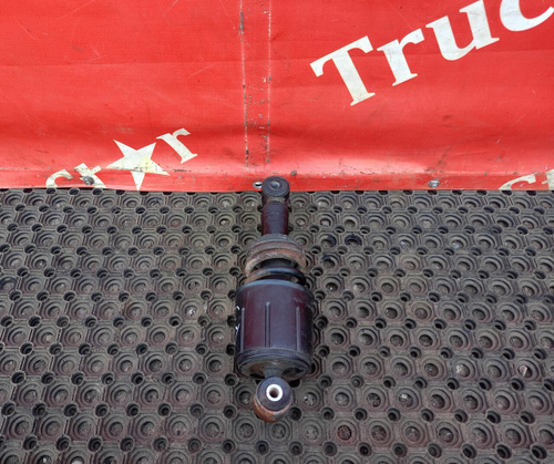 Амортизатор кабины задний