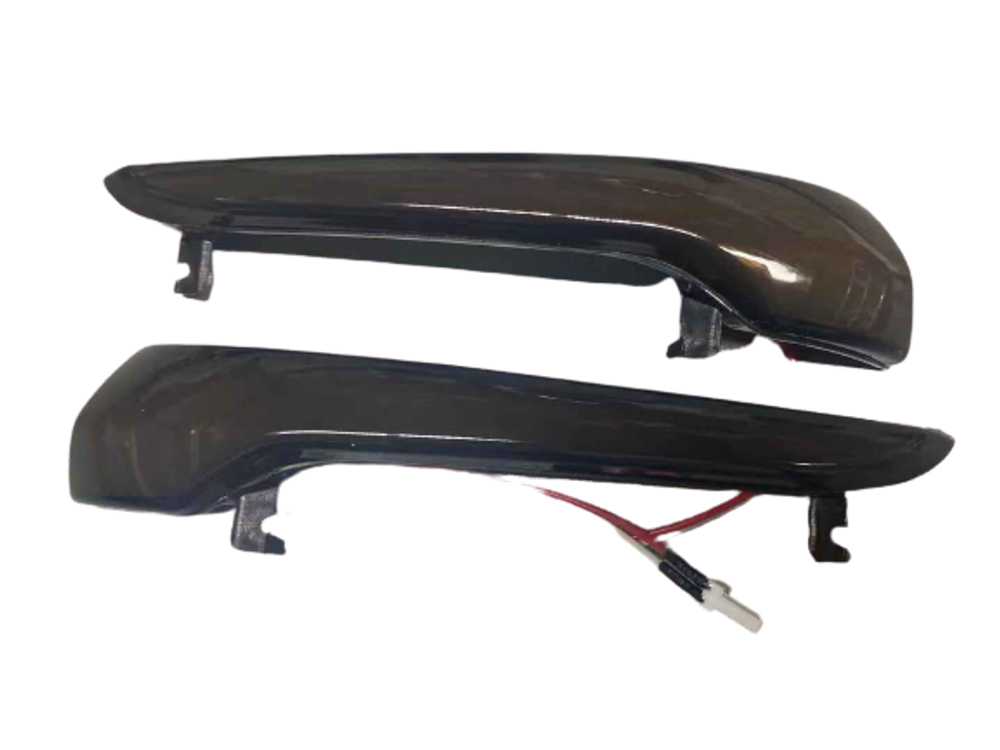 Повторитель указателя поворота на зеркало Lada Granta Плазма Тонир. + Желт. габ.