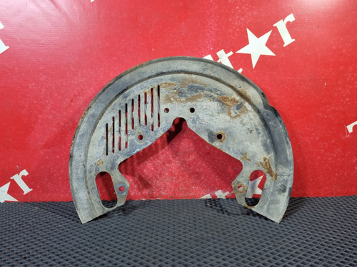 Пыльник тормозного диска правый