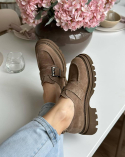 Лоферы из натуральной замши