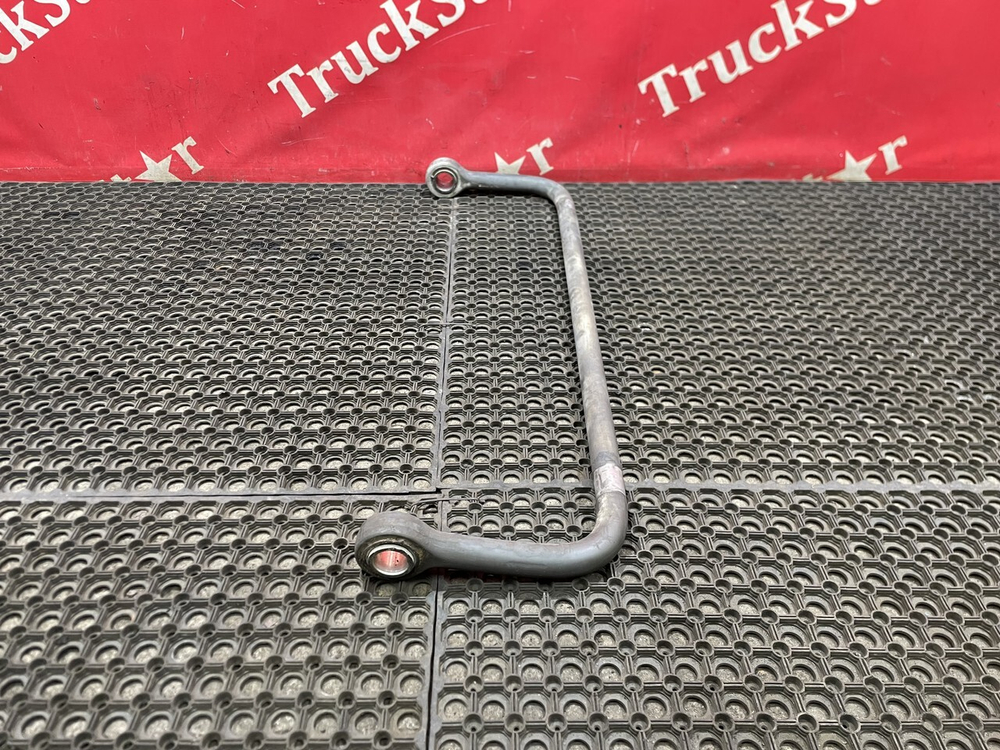 Стабилизатор передний