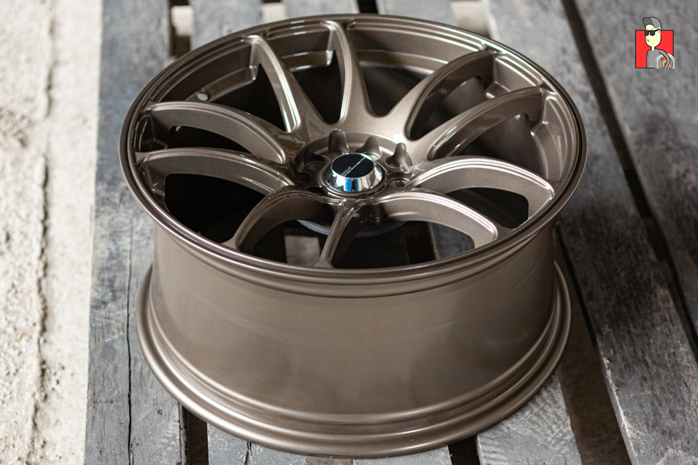 Комплект дисков Work Kiwami 18x8.5 et30 5x100/5x114.3