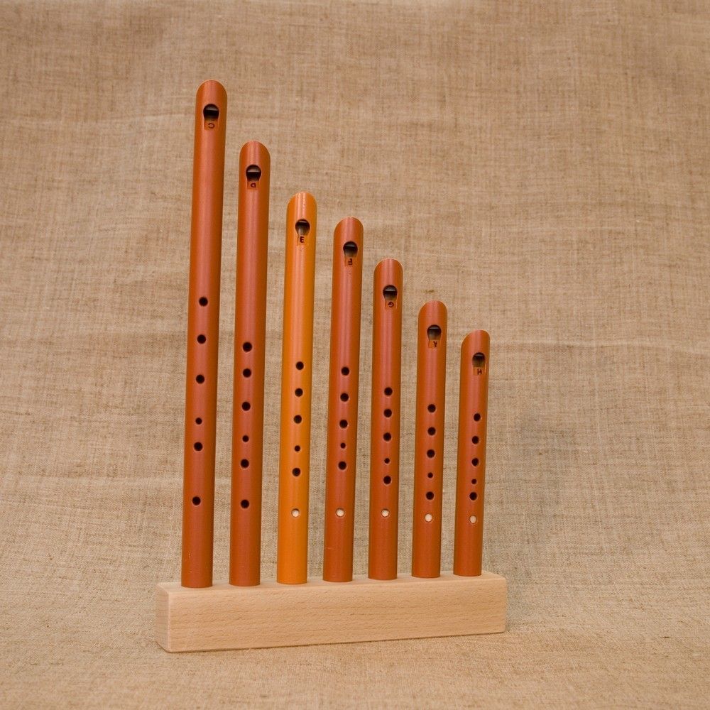 Комплект свирелей  7 тональностей: C, D, E, F, G,  A, H с подставкой