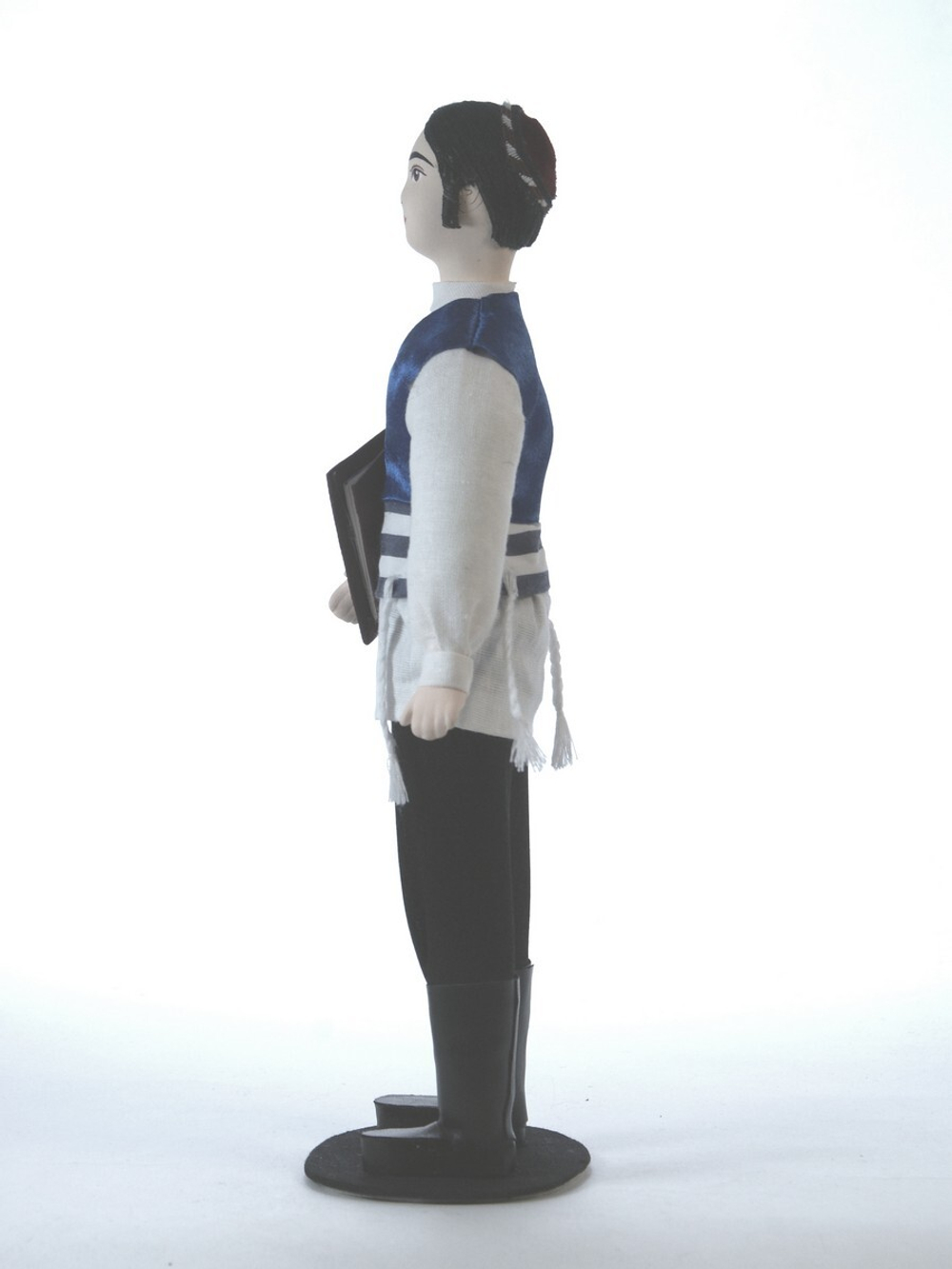 Кукла фарфоровая Еврей с книгой