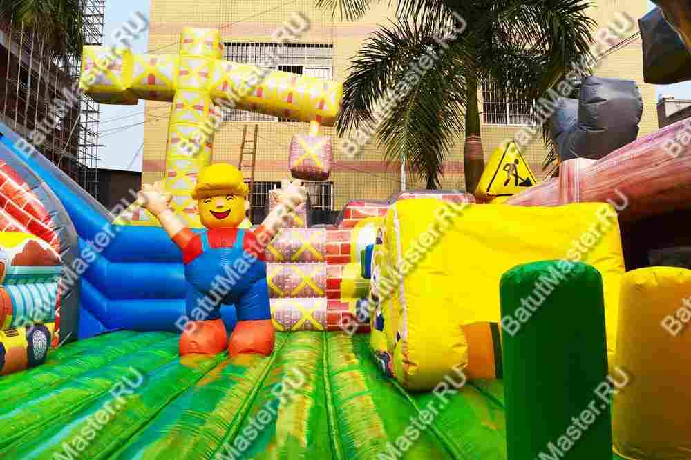 Коммерческий надувной батут "Строители 2" 10*8*5