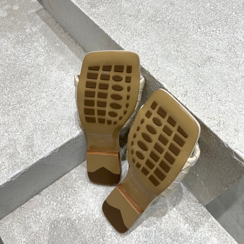 Bottega Veneta Parco Flat Mule