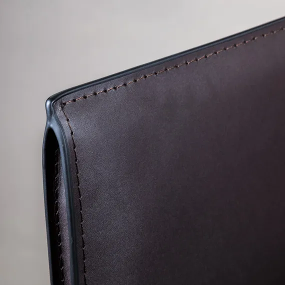 Полубарный стул Barrie 65 см коричневая кожа