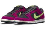 Nike Dunk SB pro "red plum" lightweight non-slip low-top sneakers for men and women with the same style of red plum