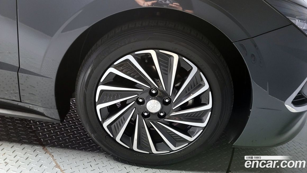 Hyundai Sonata Hybrid (DN8) Inspiration (09.2019)