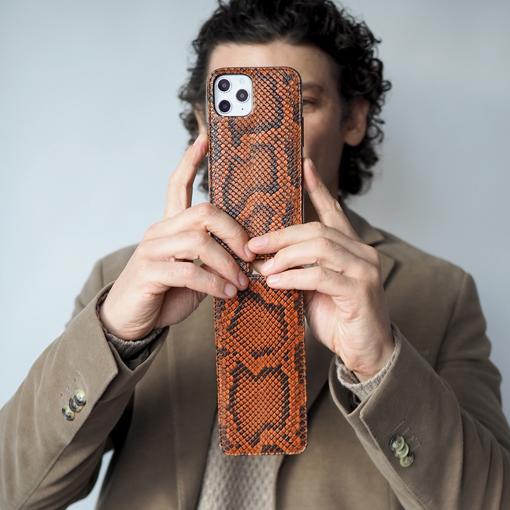 Чехол для iPhone 12 Pro Max из натуральной кожи питона, цвета Коньяк
