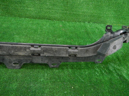 Кронштейн переднего бампера Jaguar E-PACE (2017-н.в.)