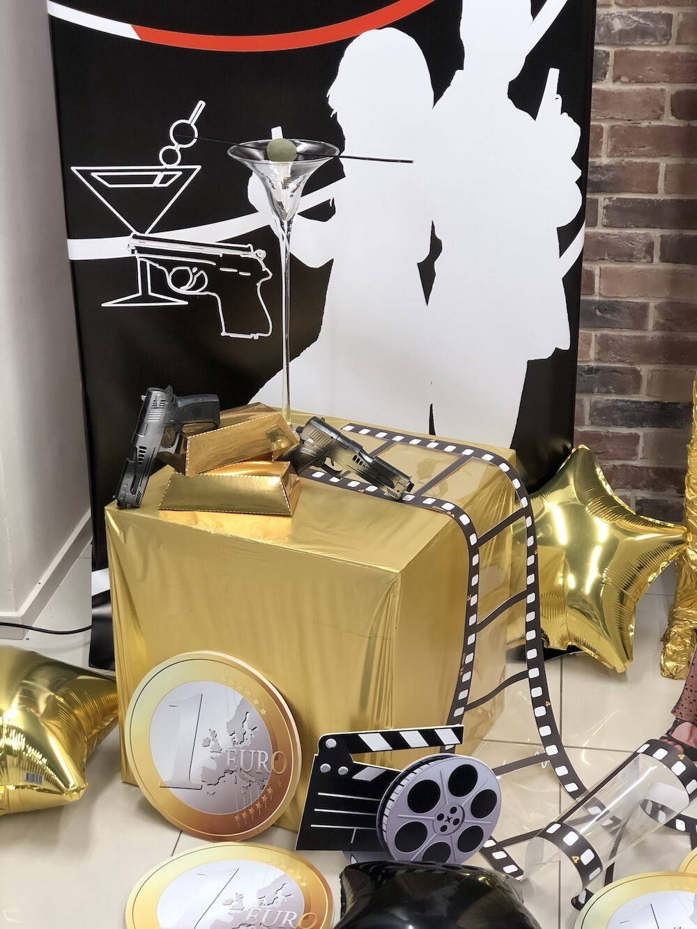 James Bond Party