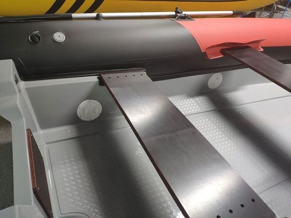 Лодка RIB Baltic Boats Аполлон 460ZD (с закладной под дистанцию)