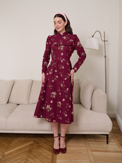 Платье с вшитой манишкой