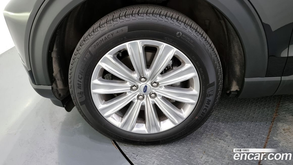 Ford Explorer 6 Generation 3.3 Hybrid (09.2022)