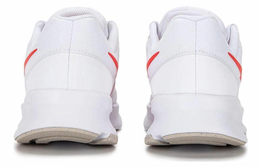 Кроссовки Nike Run Swift 3