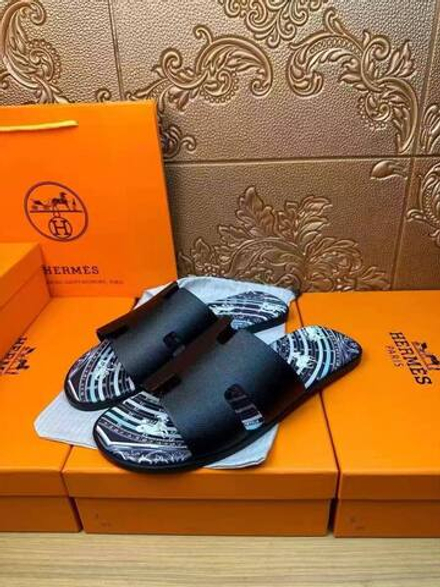 Шлёпанцы Hermes