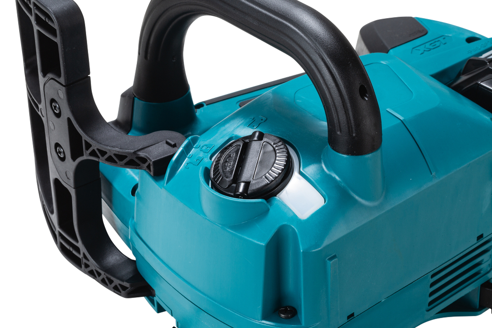 Аккумуляторная цепная пила Makita UC004GM101