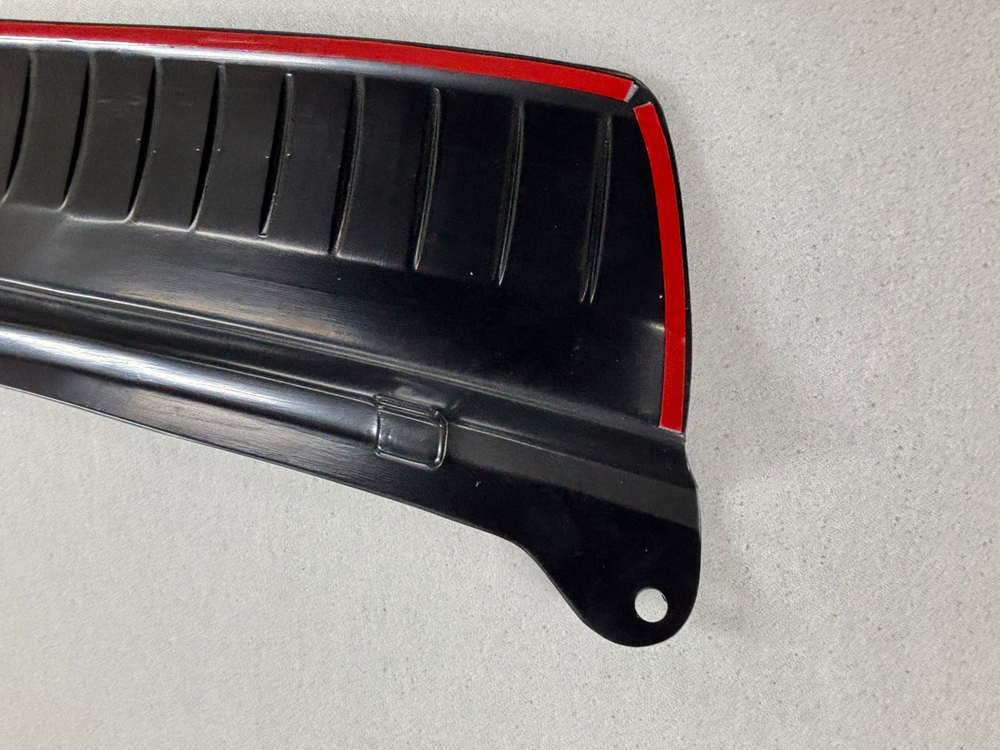 Накладка на Приору 2 седан