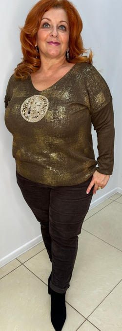 Итальянский джемпер с "золотым" напылением в шоколадном цвете