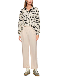 Marc-Cain-Sp_FrühjahrSommer-2026_153_AS-81.09-J40_2