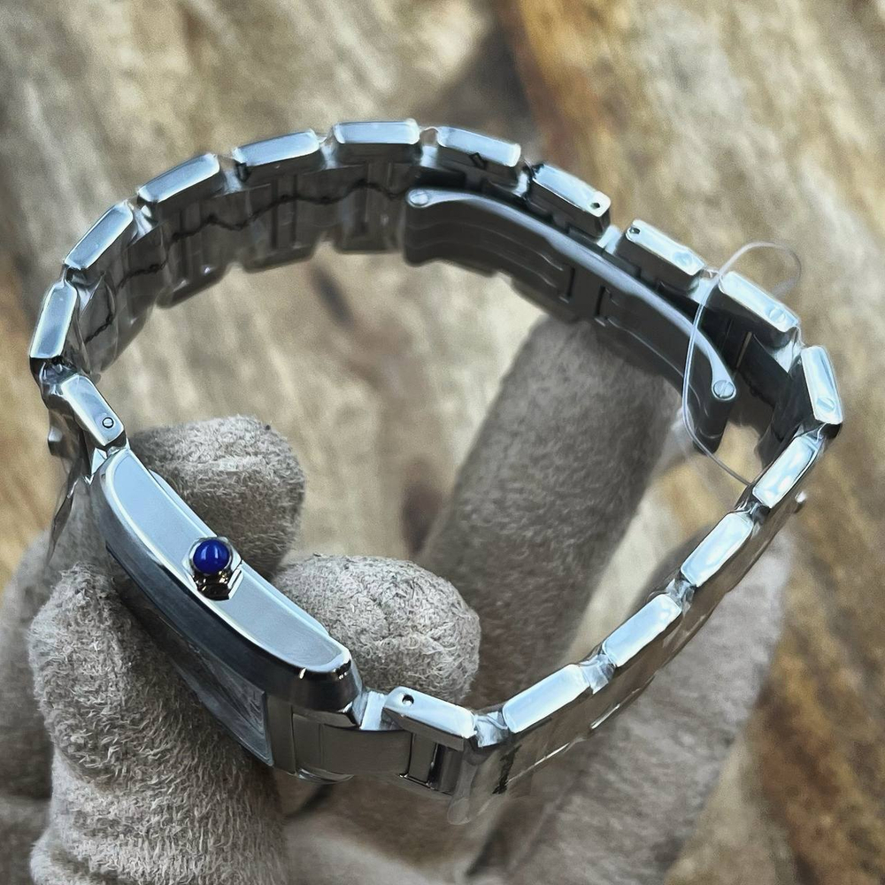 Часы Cartier