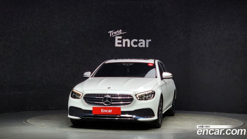 Mercedes-Benz E-Class W213 E250 Avangarde (01.2022)