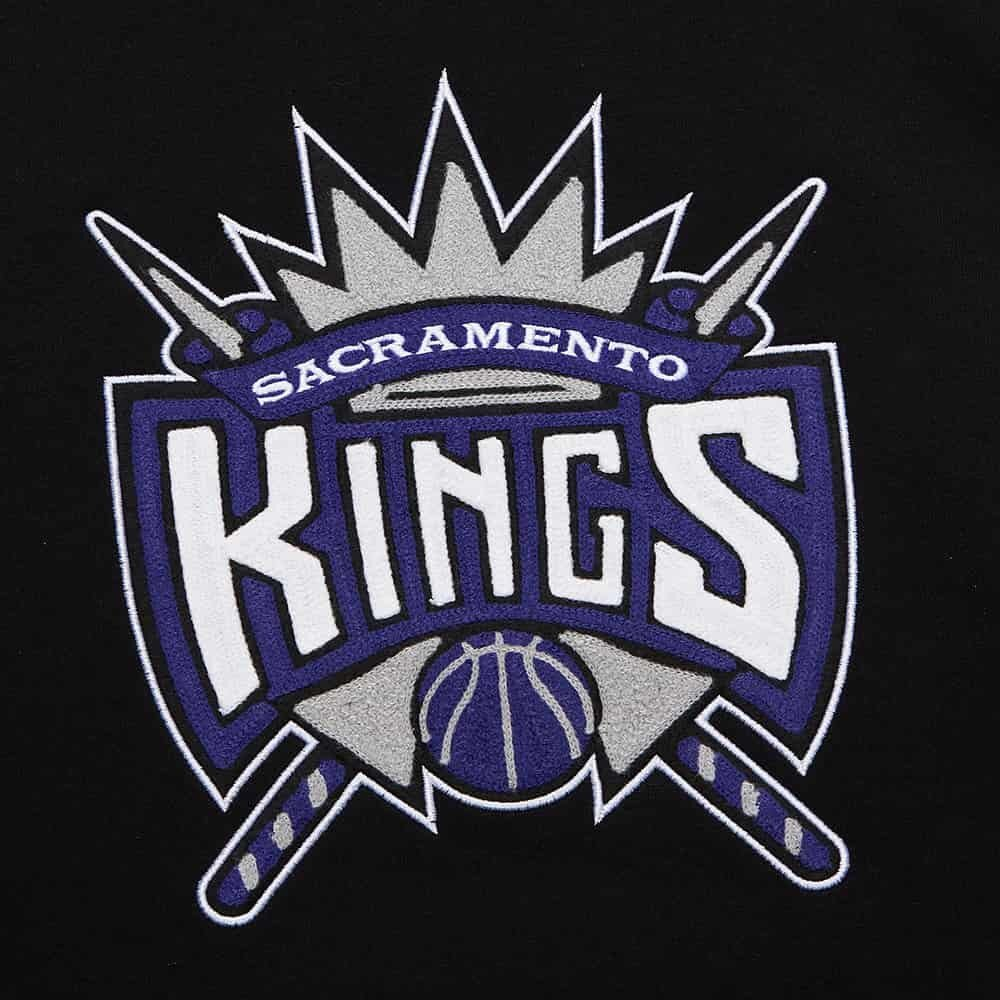 Баскетбольная толстовка Mitchell&Ness NBA Chainstitch Fleece Vintage Logo Sacramento Kings Sweatshirt Black