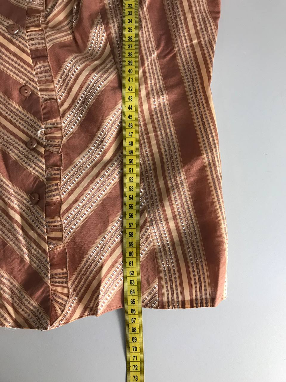 Блузка Le Soleil практичная, визуально на 50 размер