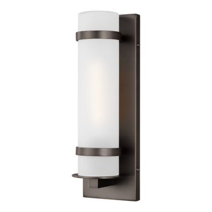 Настенный светильник Visual Comfort Alban Small One Light Outdoor Wall Lantern