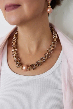 HMG 1131 peach Колье Византия с жемчужиной 1,9 см арт.2100