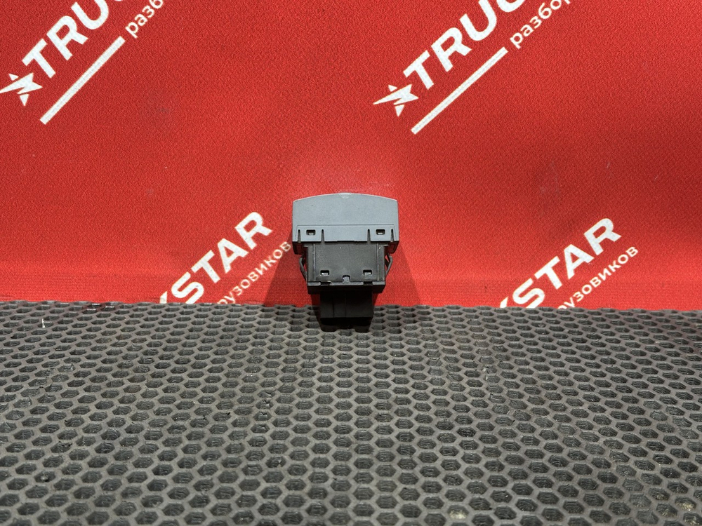 Переключатель регулировки света фар