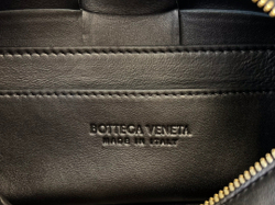 Bottega Veneta Small Brick Cassette 23 cm
