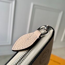 Louis Vuitton Zippy Compact Wallet