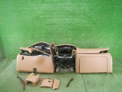 Торпедо Cadillac Escalade 4 (2014-2020)