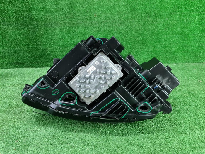Фара правая Geely Tugella (2019-н.в.) LED