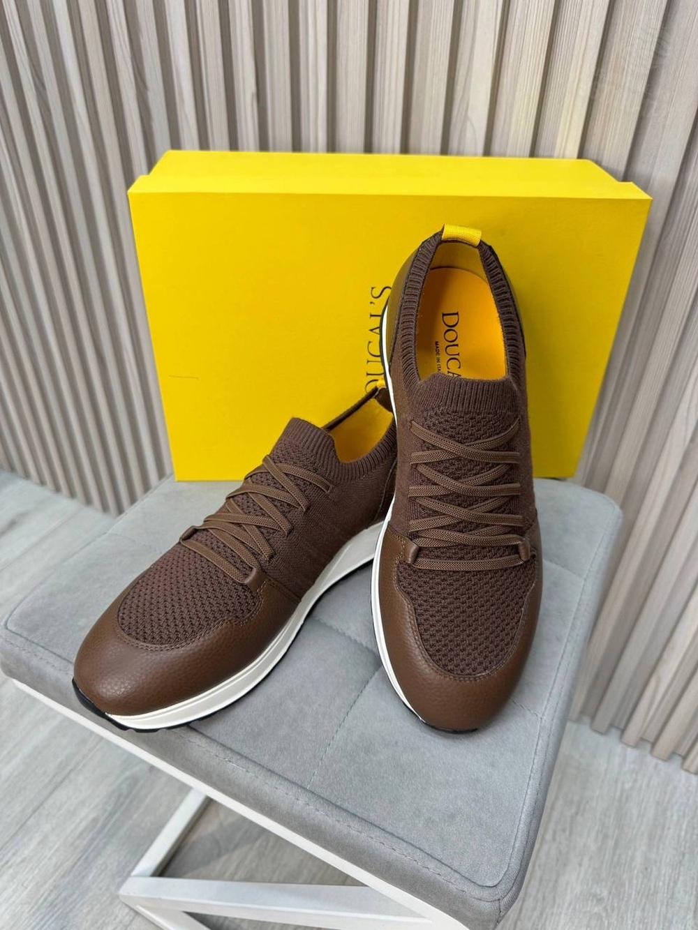 Кроссовки Doucals