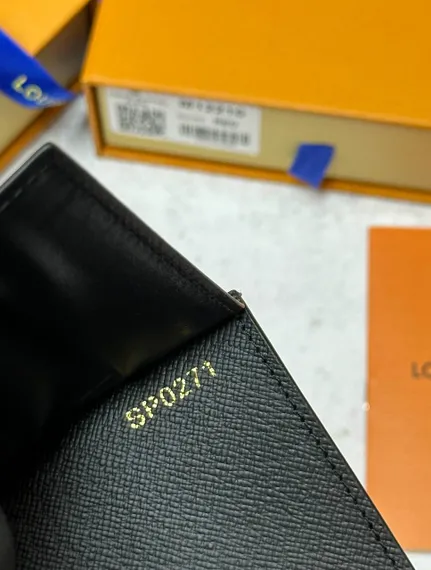 Обложка для паспорта Louis Vuitton Monogram Surfin