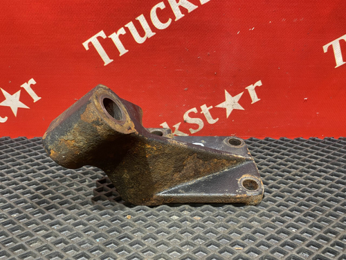 Кронштейн КПП правый 2018г