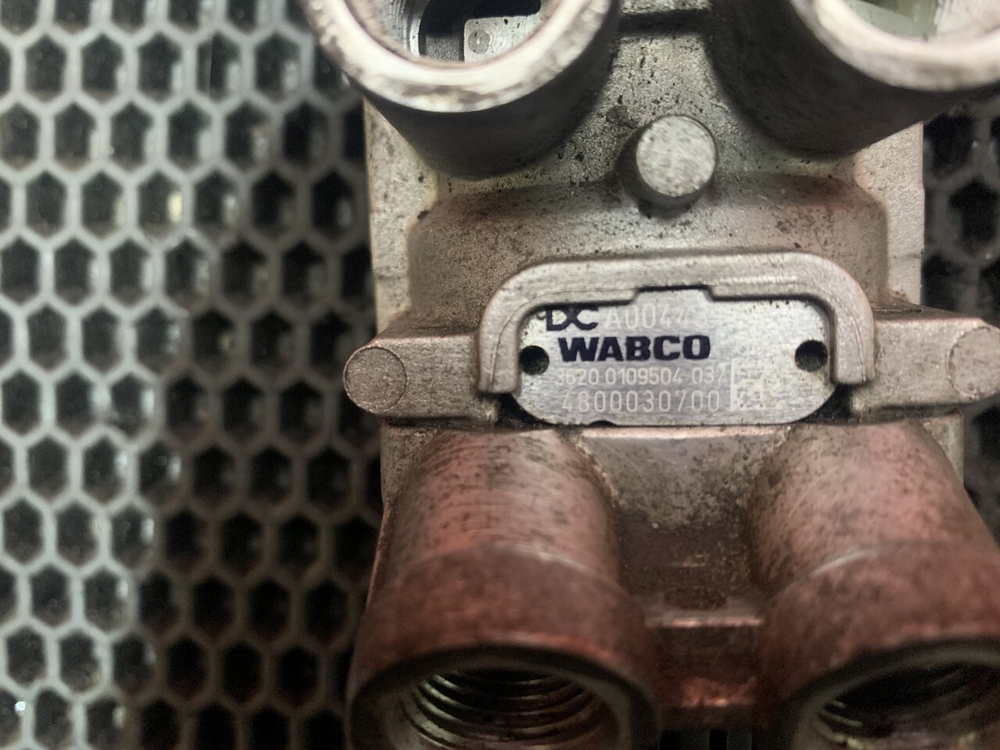 Кран тормозной главный 2020г